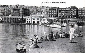 952- Alger - Vue prise du Mole